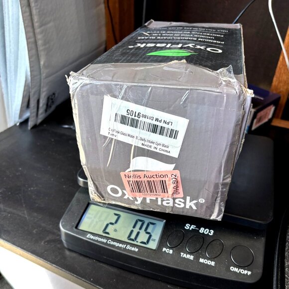 Clear Reusable 2L Glass Water Bottle With Neoprene Sleeve & Strap BPA-Free Leak- - Picture 3 of 3